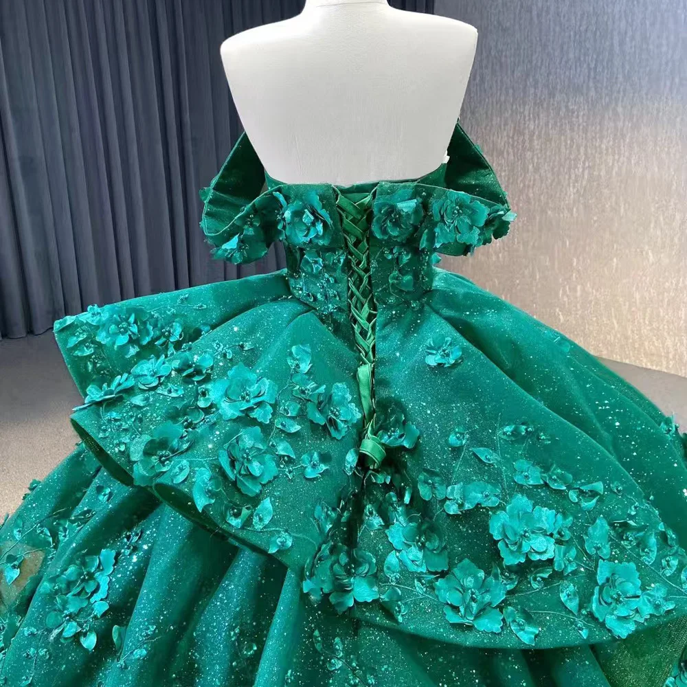 Sukienka Quinceanera Princess Green, bez ramiączek, z odkrytymi ramionami, sznurowana z tyłu, z aplikacjami, z możliwością dostosowania rozmiaru, idealna na specjalne okazje.