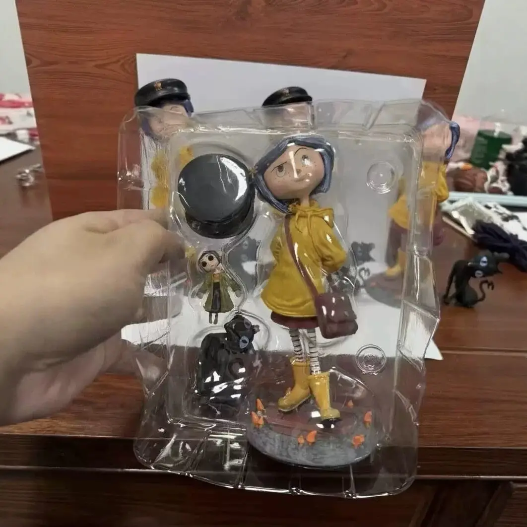 Coraline Actionfigur, 7 Zoll, Filmversion, gelber Regenmantel, Sammlerstück, PVC-Modell, Dekoration für Sammler, ideales Geschenk – Detail 12