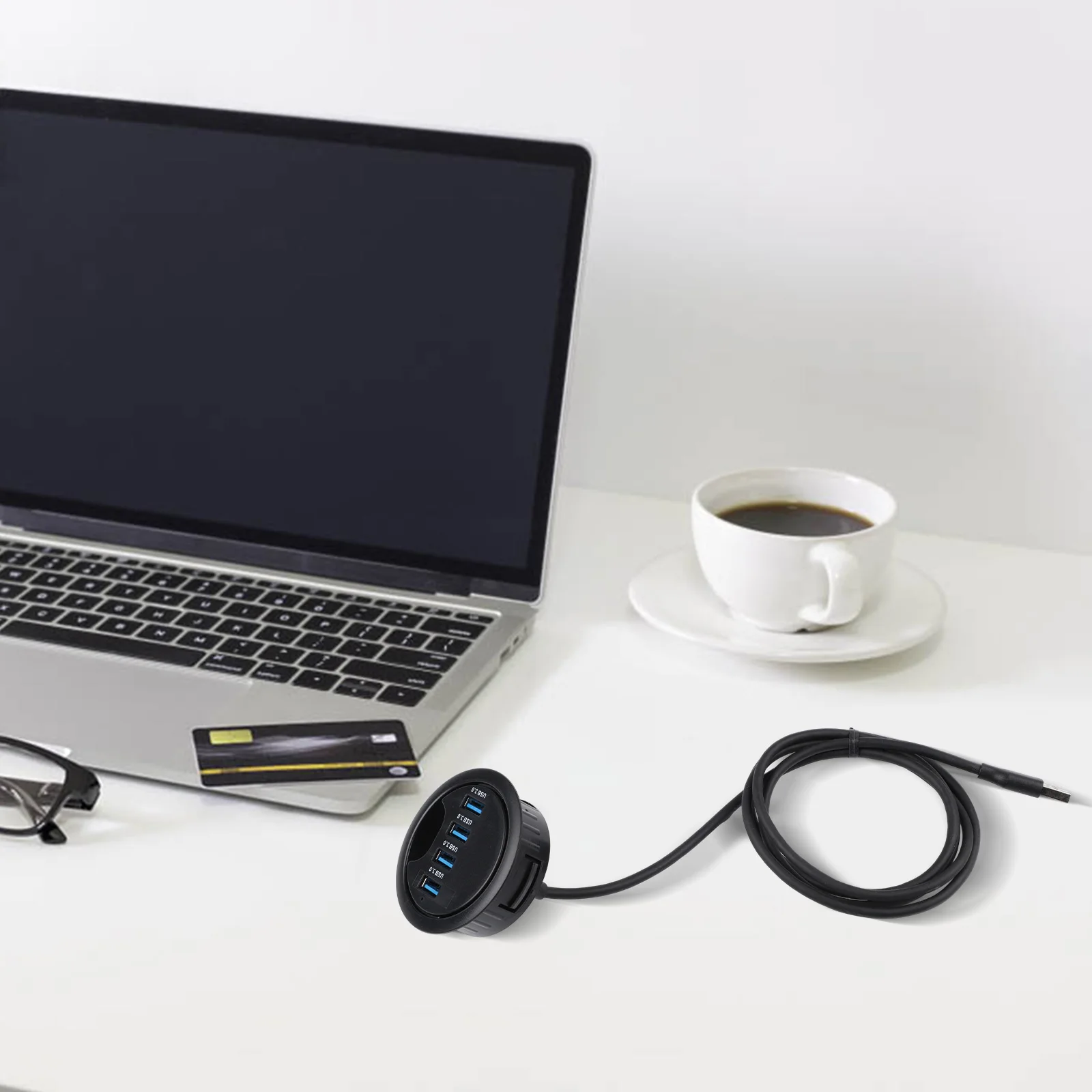 

Решения для организации кабелей: быстрая передача данных, скорость 5 Гбит/с для ноутбуков