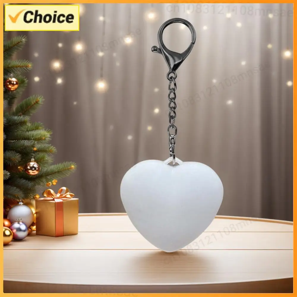 

Брелок-фонарик в форме сердца с LED-подсветкой и автоматическим датчиком, перезаряжаемый мини-фонарик, ночник в форме сердца для женщин, подарок