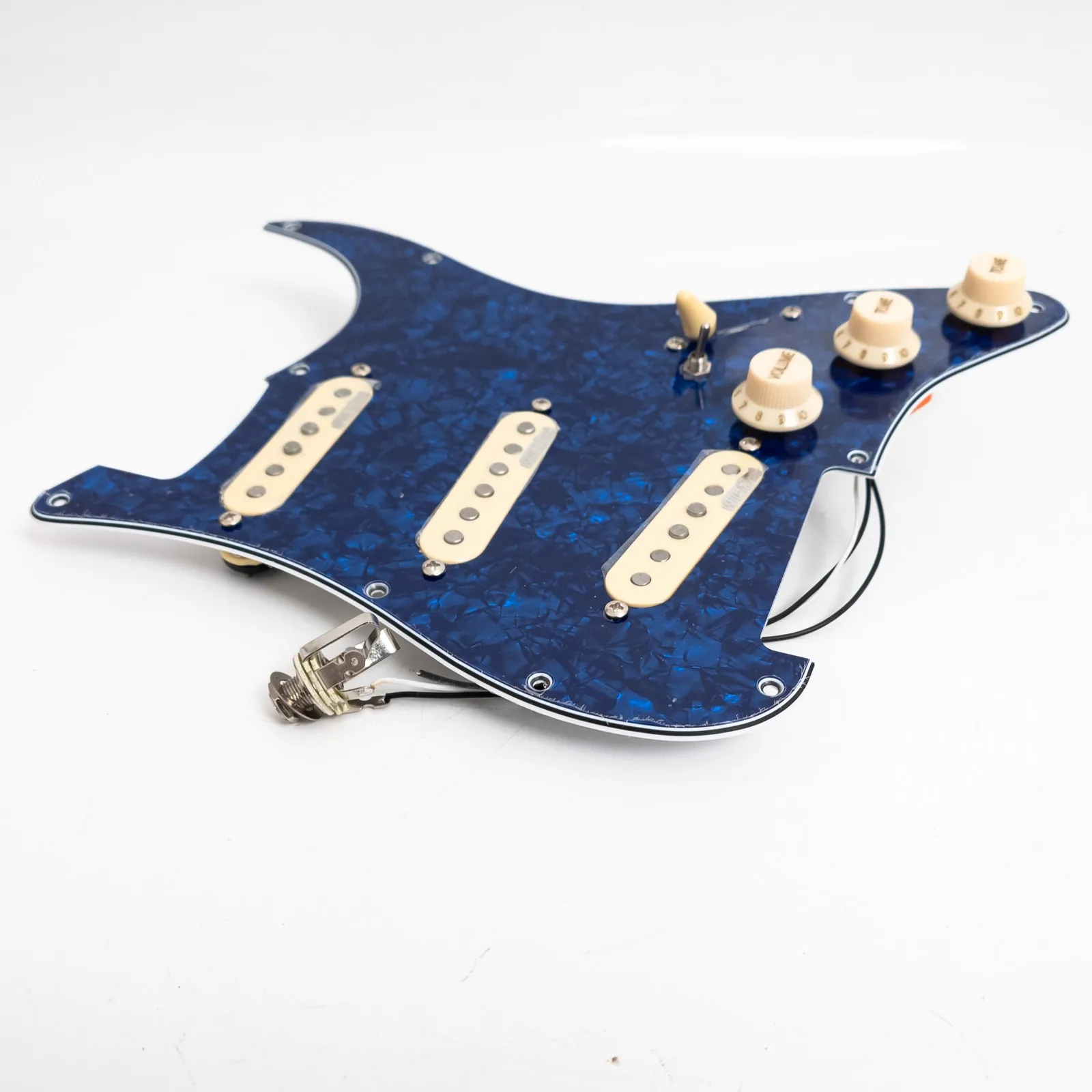 

Guitar Prewired Loaded Pickguard SSS Alnico 5 Single Coil Pickup Set for St Electric Guitar Wiring Harness Upgrade Kit