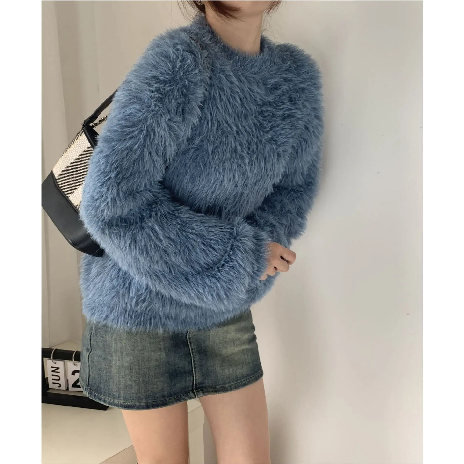 Women Long Sleeve Fluffy Loose Warm Sexy Crew-neck Sweater 2023 Autumn Winter New In Korean Fashion