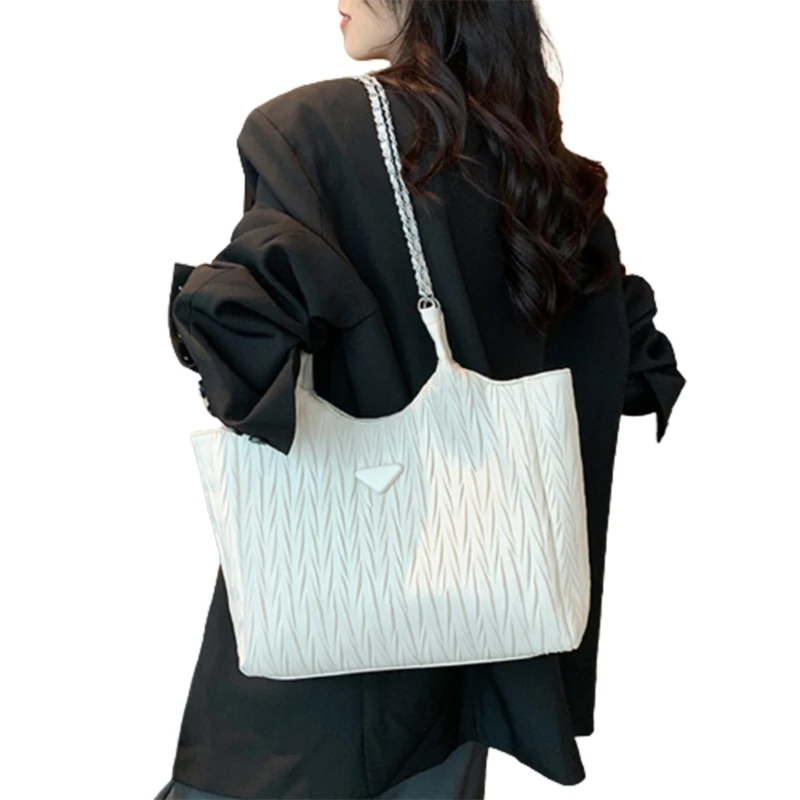 Stylish and Functional Women's Shoulder Bag Versatile and Practical Handbag Perfect for Various Activities