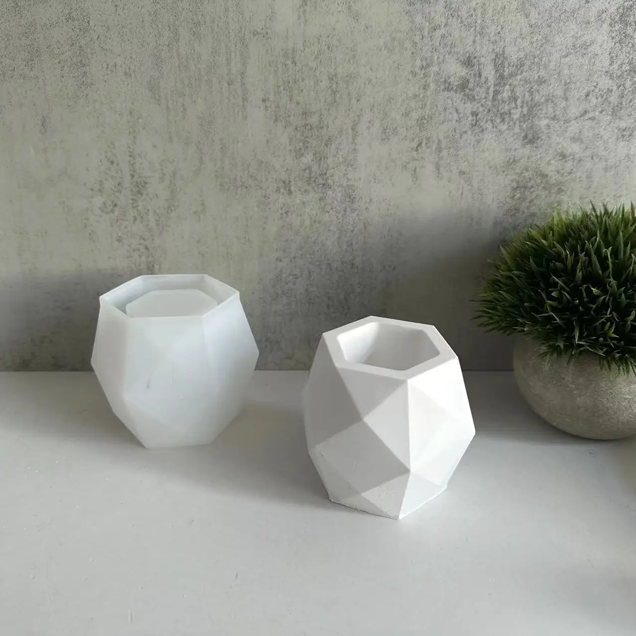 Polygonal Diamond Succulent Flower pot Silicone Mold Pen Holder Candle Cup Plaster Glue Mold Home Decoration