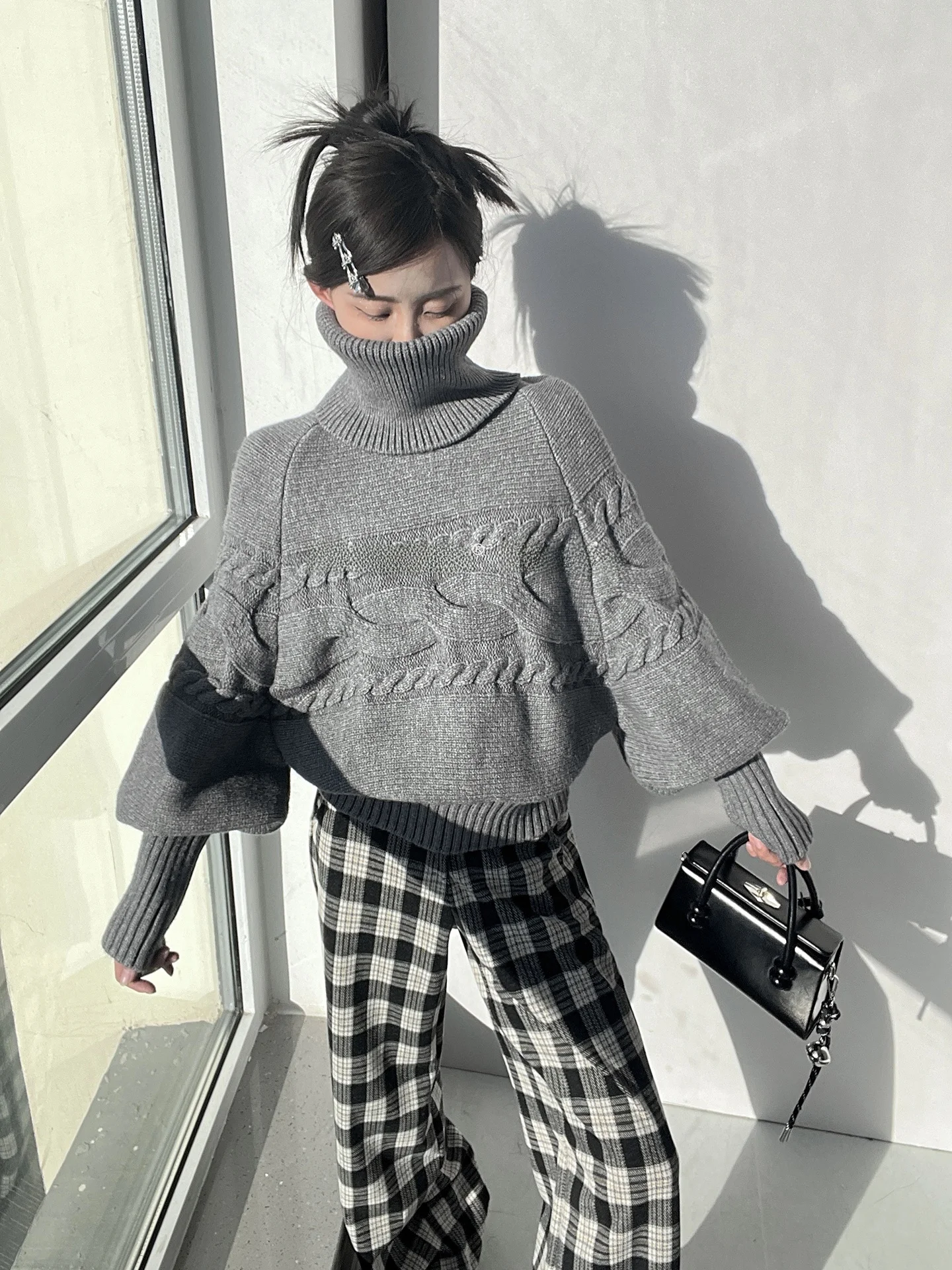 

MianCun Women's High Collar Knitted Sweater Two-Piece Set Detachable Scarf Design Loose Fit ey Winter Faion Ladies' Wear