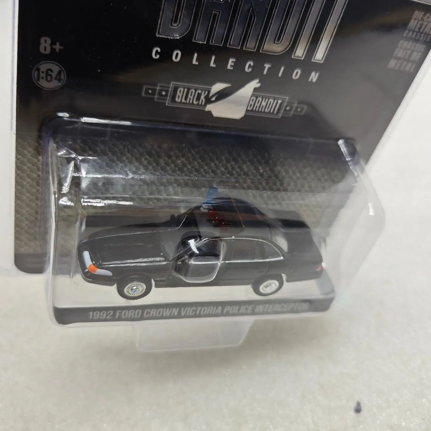 1:64 1992 Ford Crow… - image