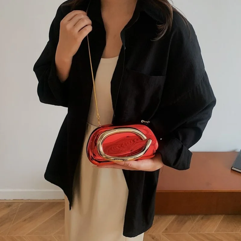 حقيبة ظهر كلاسيكية بشعار فريد من نوعه للركاب الكاجوال بسعة كبيرة للرجال والنساء العصريات