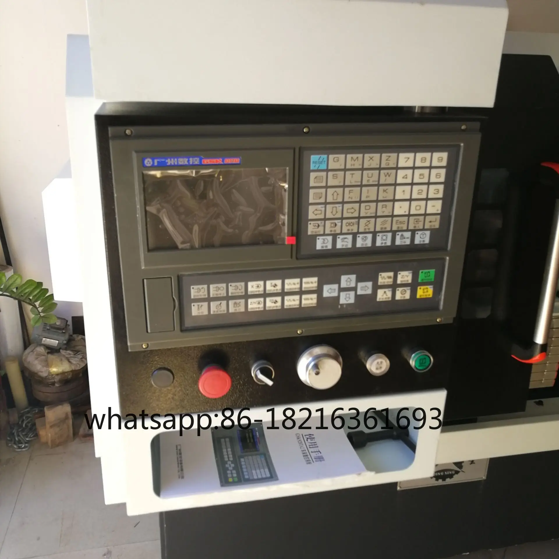 

GSK 928TEa Контроллер ЧПУ 3-осевая оригинальная система ЧПУ от производителя