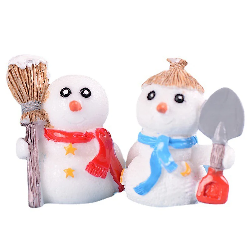 1PC Christmas Miniatures Resin Mini Snowman Figurines Ornaments Decoration for Crafts Snow Globes New Year Xmas Gift Box Decor