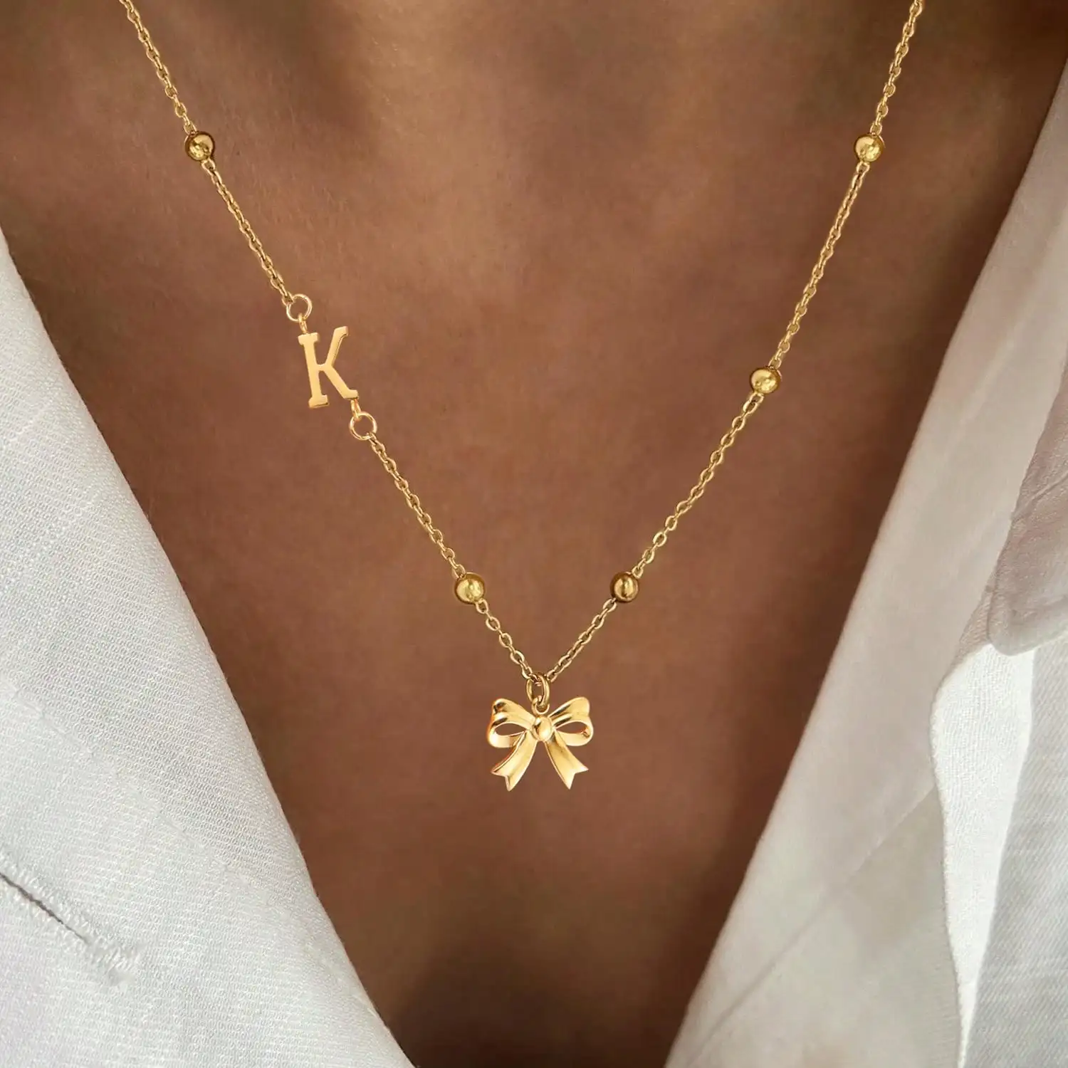Colliers avec pendentif lettre nœud papillon couleur or pour femmes, collier avec initiales en acier inoxydable, cadeaux de saint-valentin pour maman