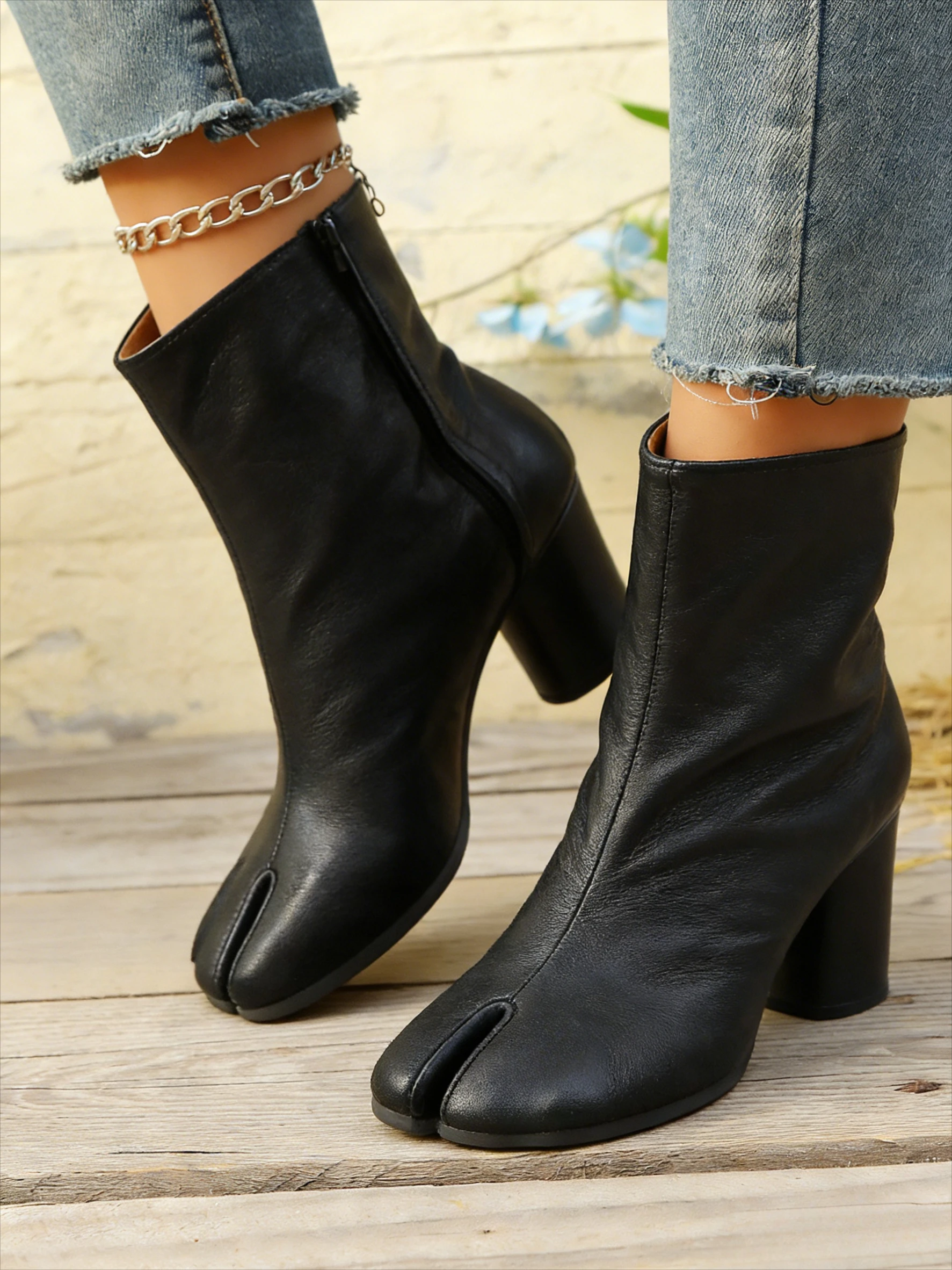 

Shoes for Woman Soft Leather Split Toe Tabi Women's Ankle Boots Fashion Thick High Heels Chunky Shoes Short Booties Botas Mujer