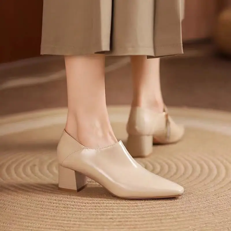 

Специальное предложение, женские туфли на высоком каблуке с острым носком, новинка 2025, удобный универсальный кожаный каблук с глубоким вырезом и глубоким вырезом