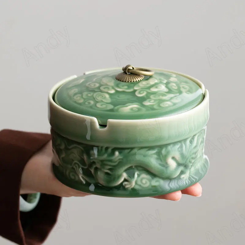 European Ceramic Ashtray with Lid Handmade Dragon Pattern Decorative Office Ashtrays Living Room Table Top Glazed Color Ash Tray