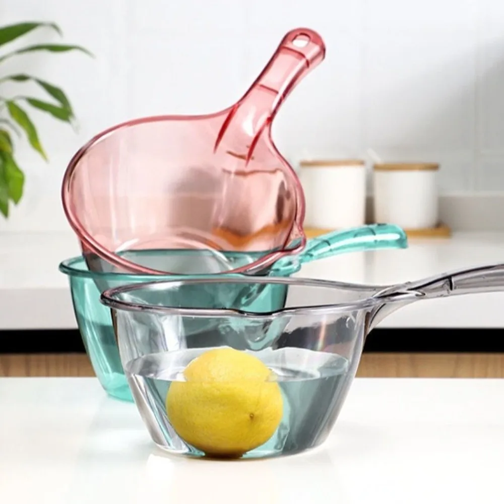 Portable Plastic Water Ladle Large Capacity Transparent Water Dipper Thickened Water Scoop Bathroom