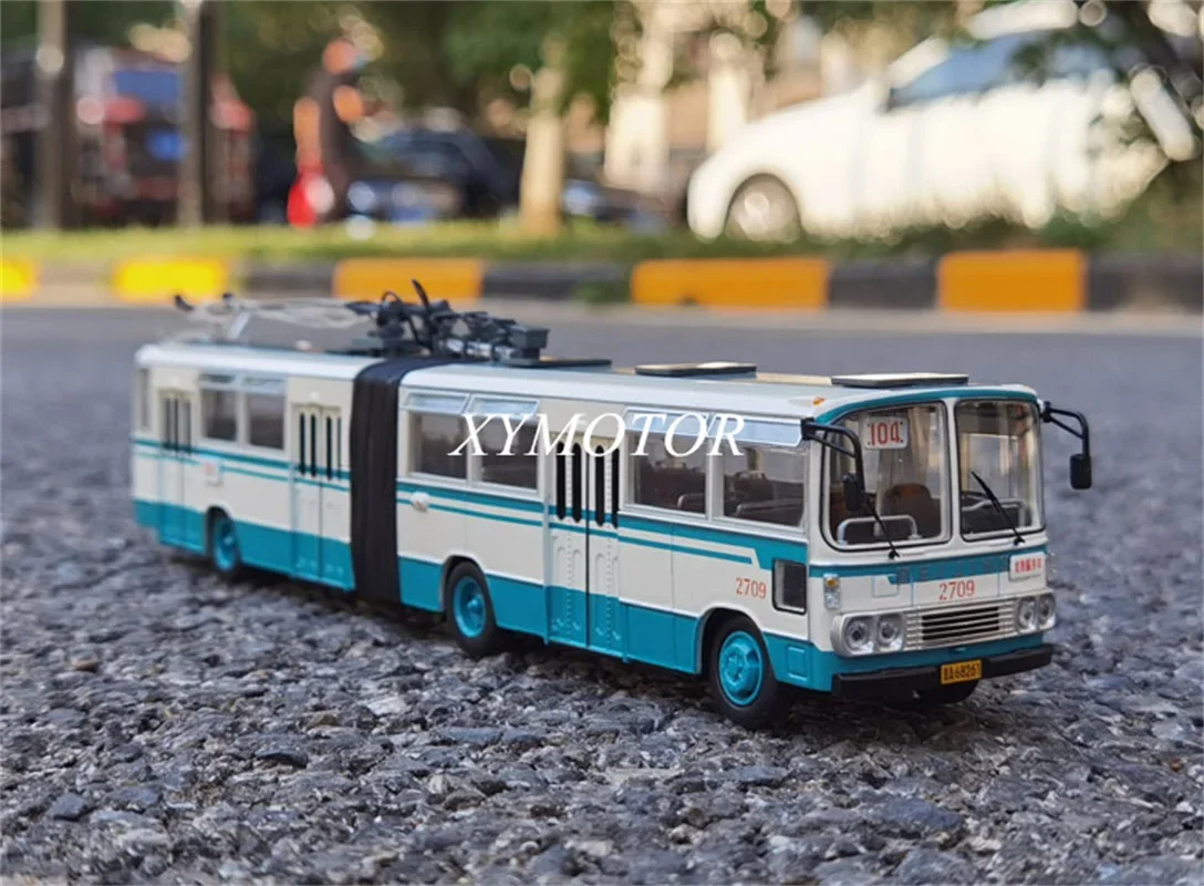 1/64 Beijing City Bus lane No.104 BD562 Trolleybus Diecast Model Car Toys Gifts Display Collection