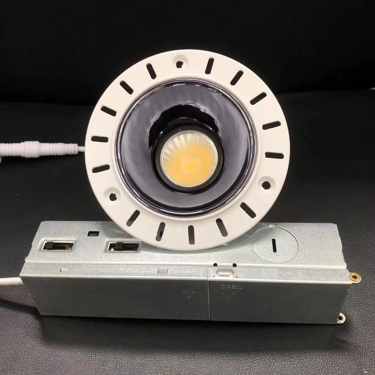 ETL CRI90 Trimless LED Downlight Solution Modern Downlight 8W 12W 15W Anti Glare Frameless Hotel Downlight 3CCT 5CCT