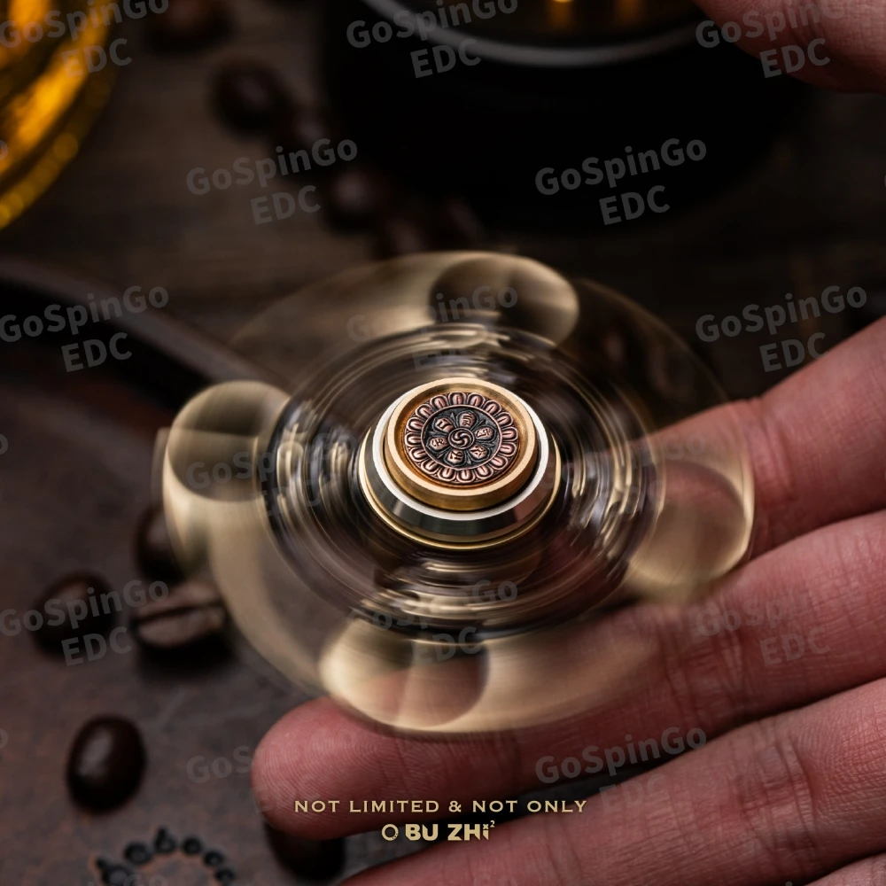 BUZHI EDC フィジェットスピナー 真鍮 銅 カップロニッケル マルチブレード フィジェットスピナー 不安解消グッズ オフィスデスクアクセサリー