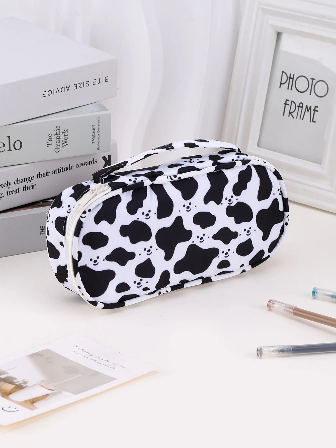 

Пенал с изображением коровы, многослойный пенал большой емкости, подарок, офисные школьные канцелярские принадлежности, канцелярские принадлежности для школы, пенал