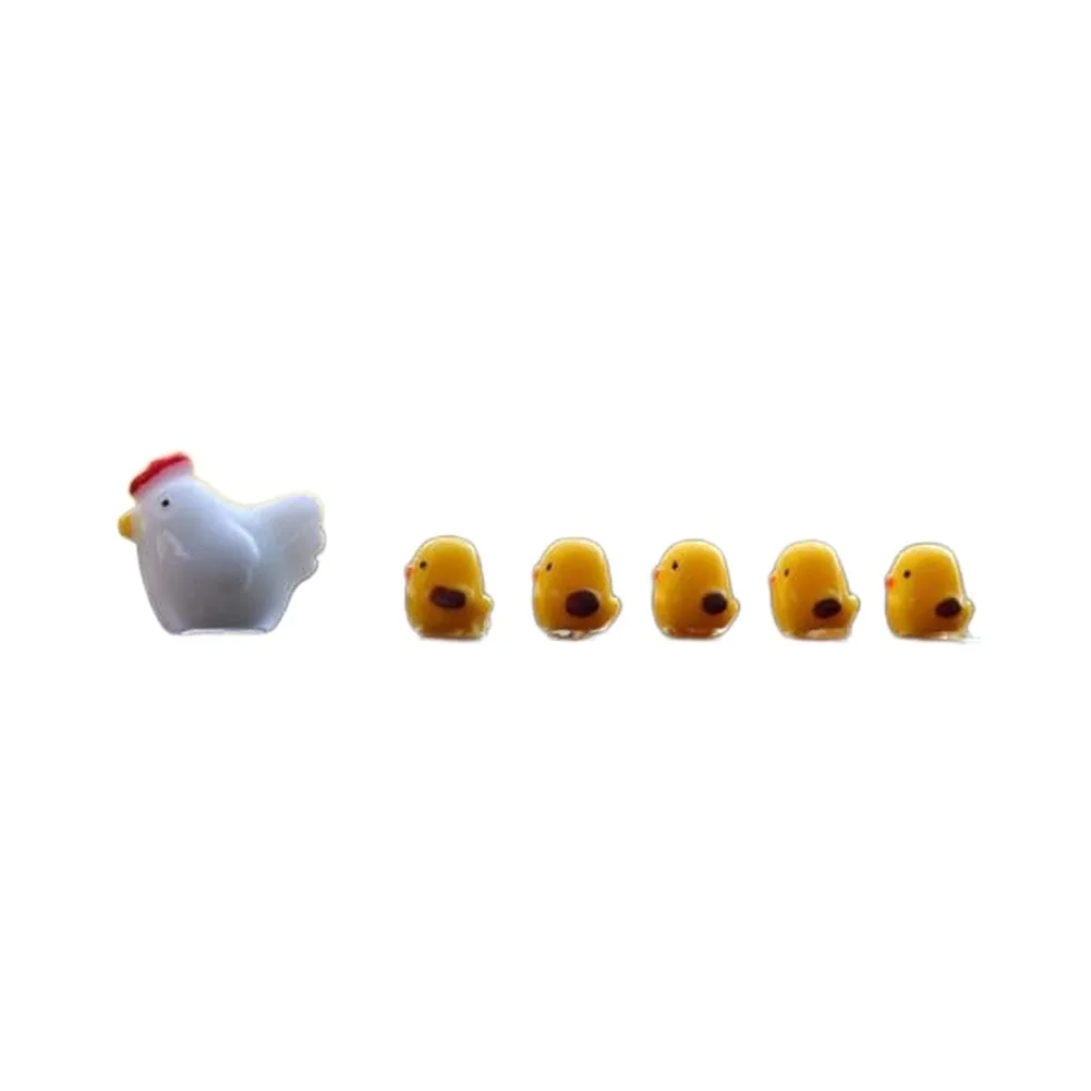 Chicken Car Decor Set Crafted from Resin for Dashboard Rearview Mirror Vent Desk Bookshelf Landscape Craft Display