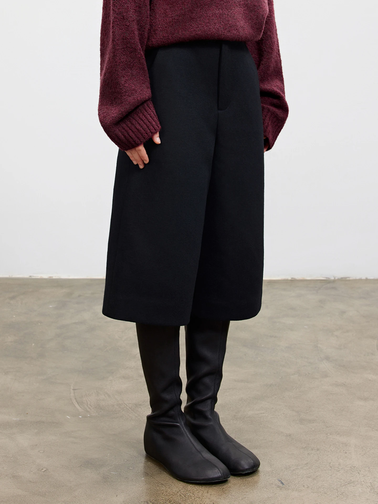 

High Waist Wide Leg Woolen Shorts Women's Casual Style Autumn Winter New Fashion Black Woolen Pants Straight Cut Seven Parts