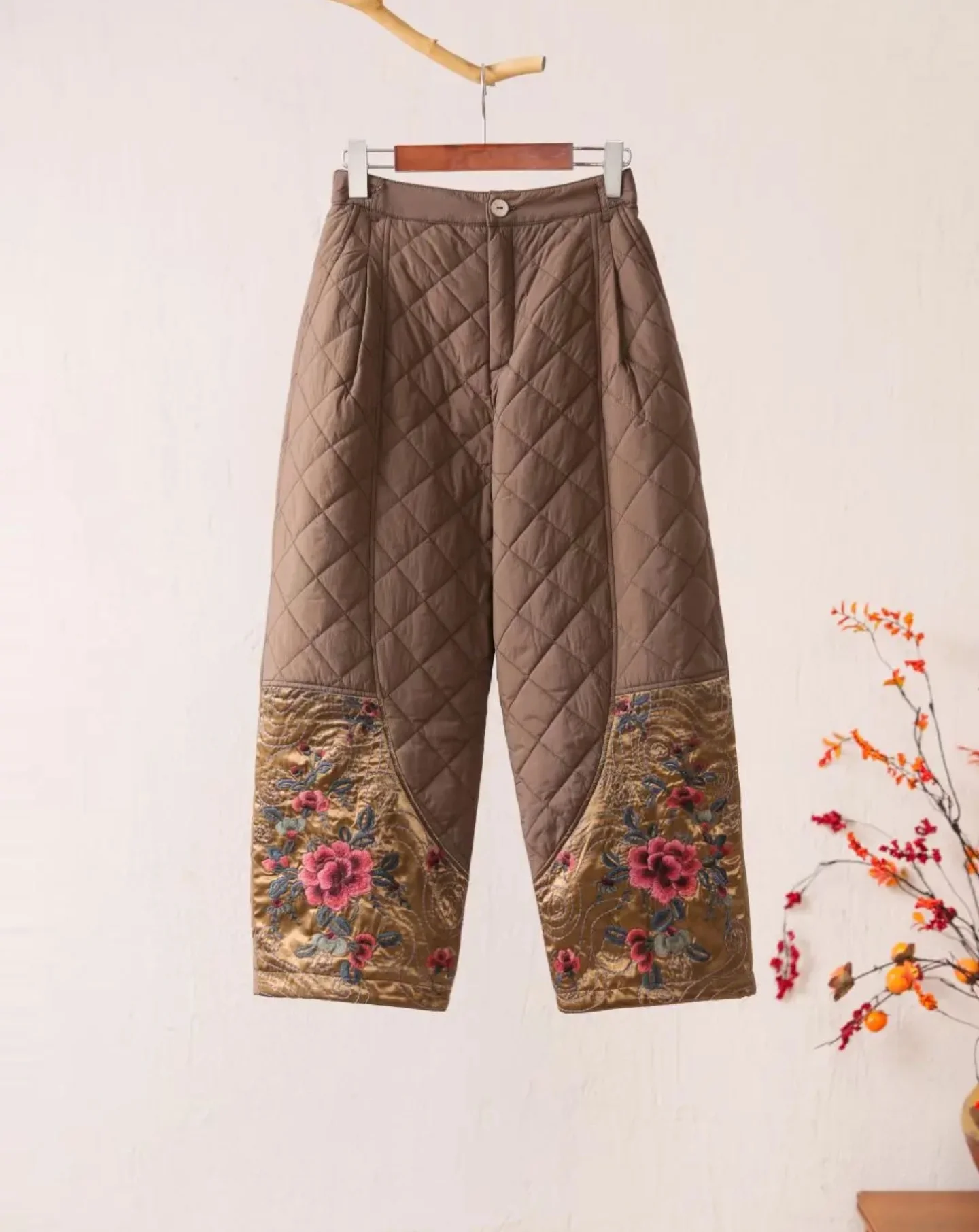 Original Women's winter clothing Vintage elastic waist ankle lenght pants Chinese style embroidery padded trousers Boots pants