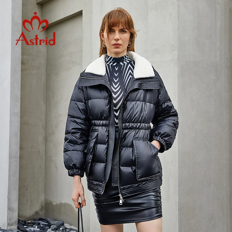

Astrid 2022 Winter Women's Jackets Short coat women Artificial wool splicing Fashion artificial lamb wool collar outwear ZR-7573