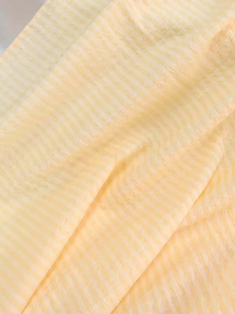 

50x145cm Creamy yellow insulating yellow polka dot shirt dress headband children's clothing fabric