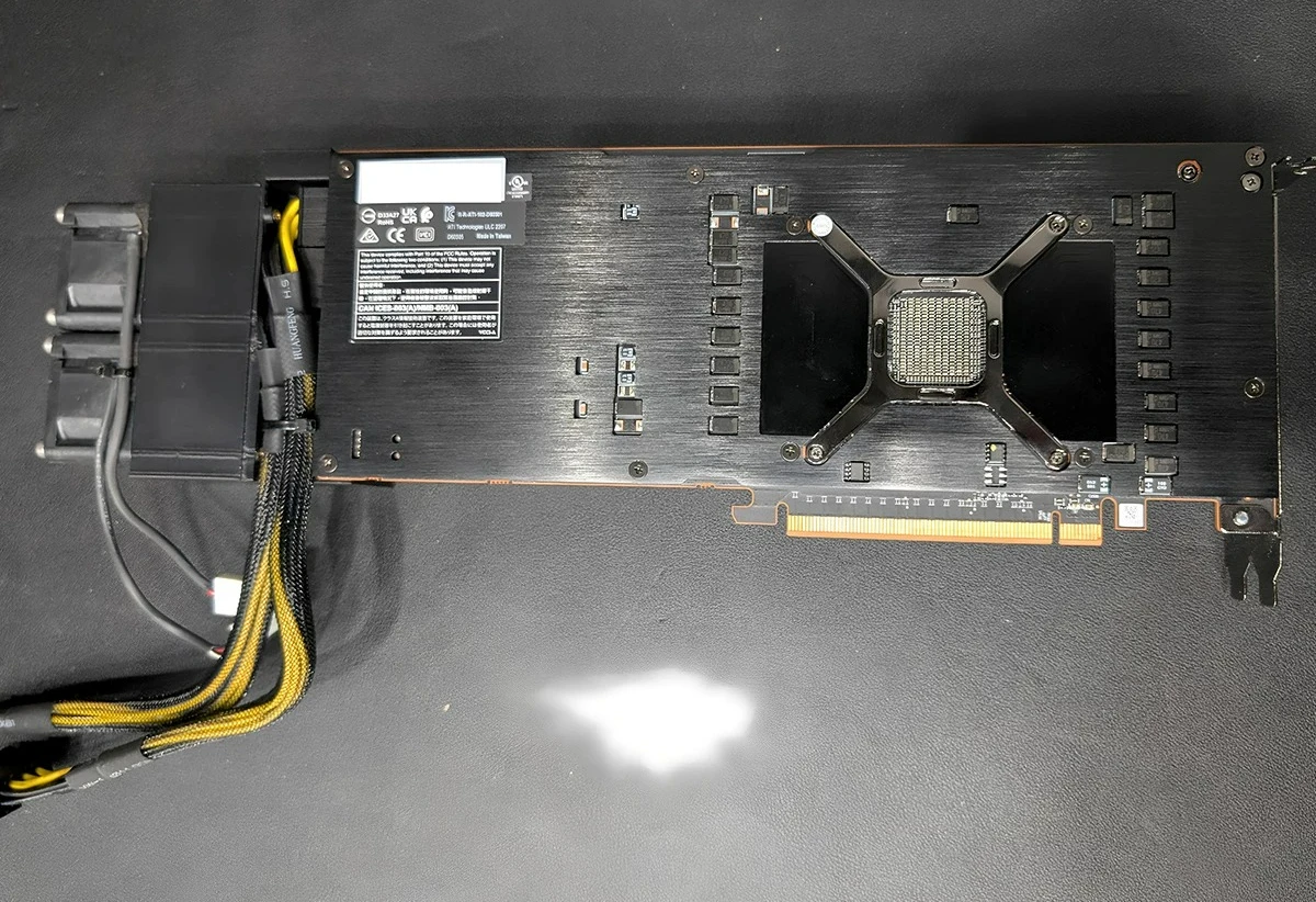 Dual 4CM High-Speed Fan for AMD for Radeon Pro V340 V620 GPU, Ultra Compact 4-wire PWM Temperature Control