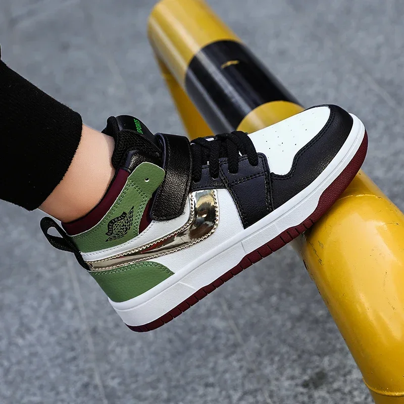 

Summer Sneakers Boys Leather Breathable Lightweight Kids Casual Walking Shoes New Trend Kids Shoes Boys and Girls Casual Shoes