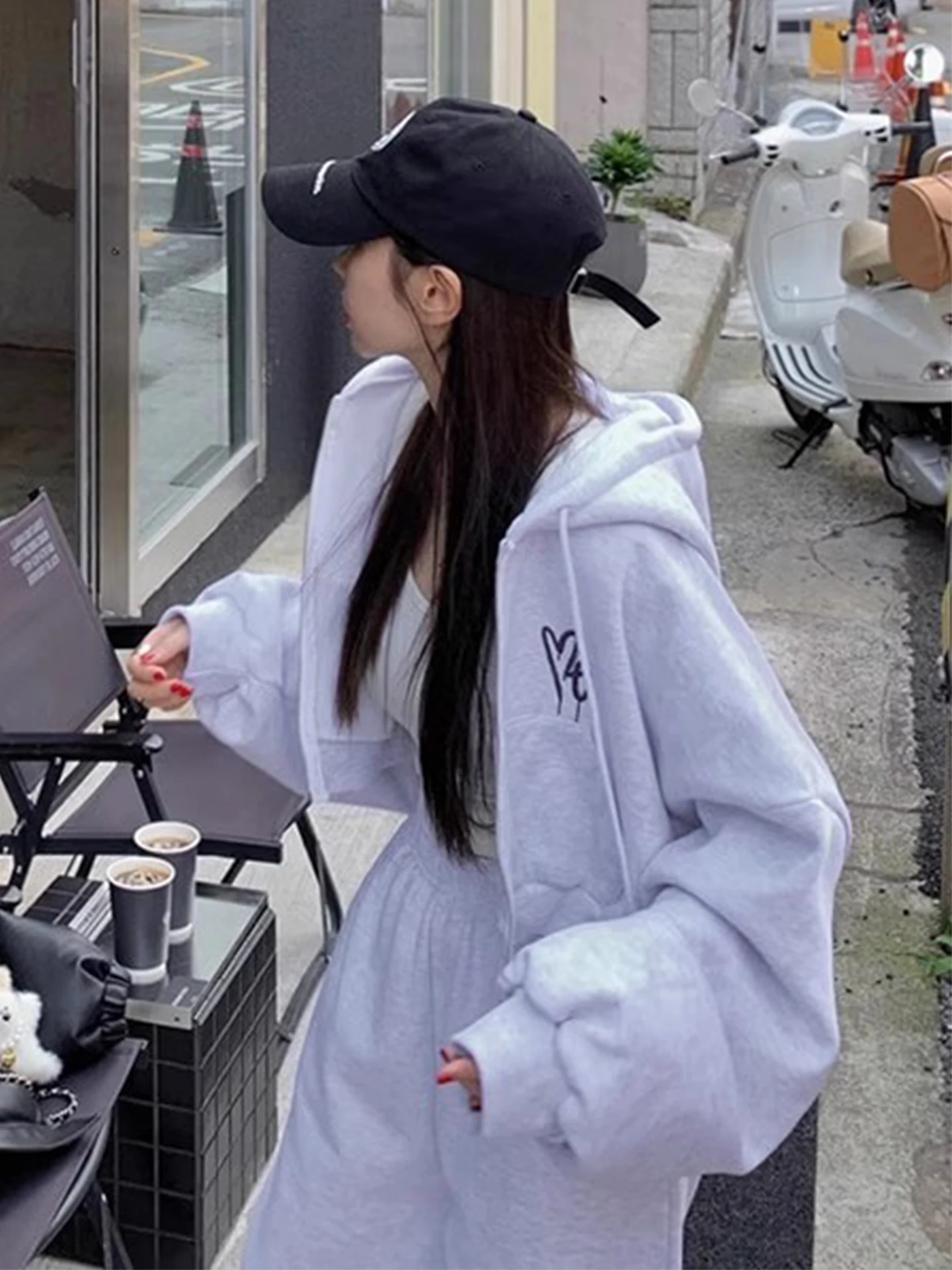 

Женская толстовка с капюшоном с принтом сердца Spor fiti, повседневные брюки с высокой талией, длинные брюки, одинаковый комплект, зимняя одежда