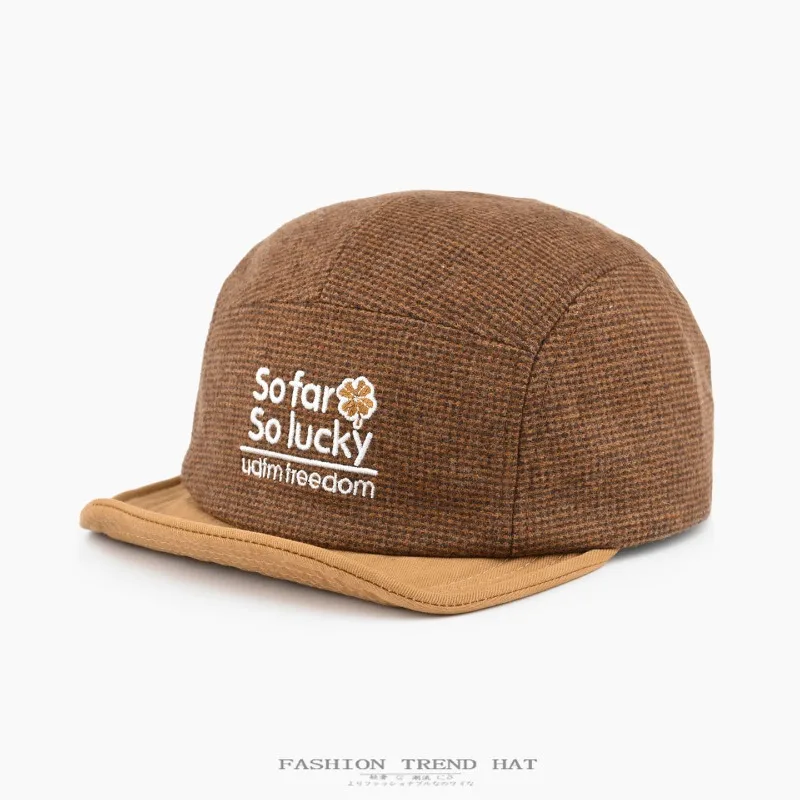 Koreanische Farbblockierte Baseballkappe mit Gestickten Buchstaben, Weicher Schirm, Flacher Schirm, für Männer und Frauen, Herbst- und Winter-Wollmütze – Detail 1