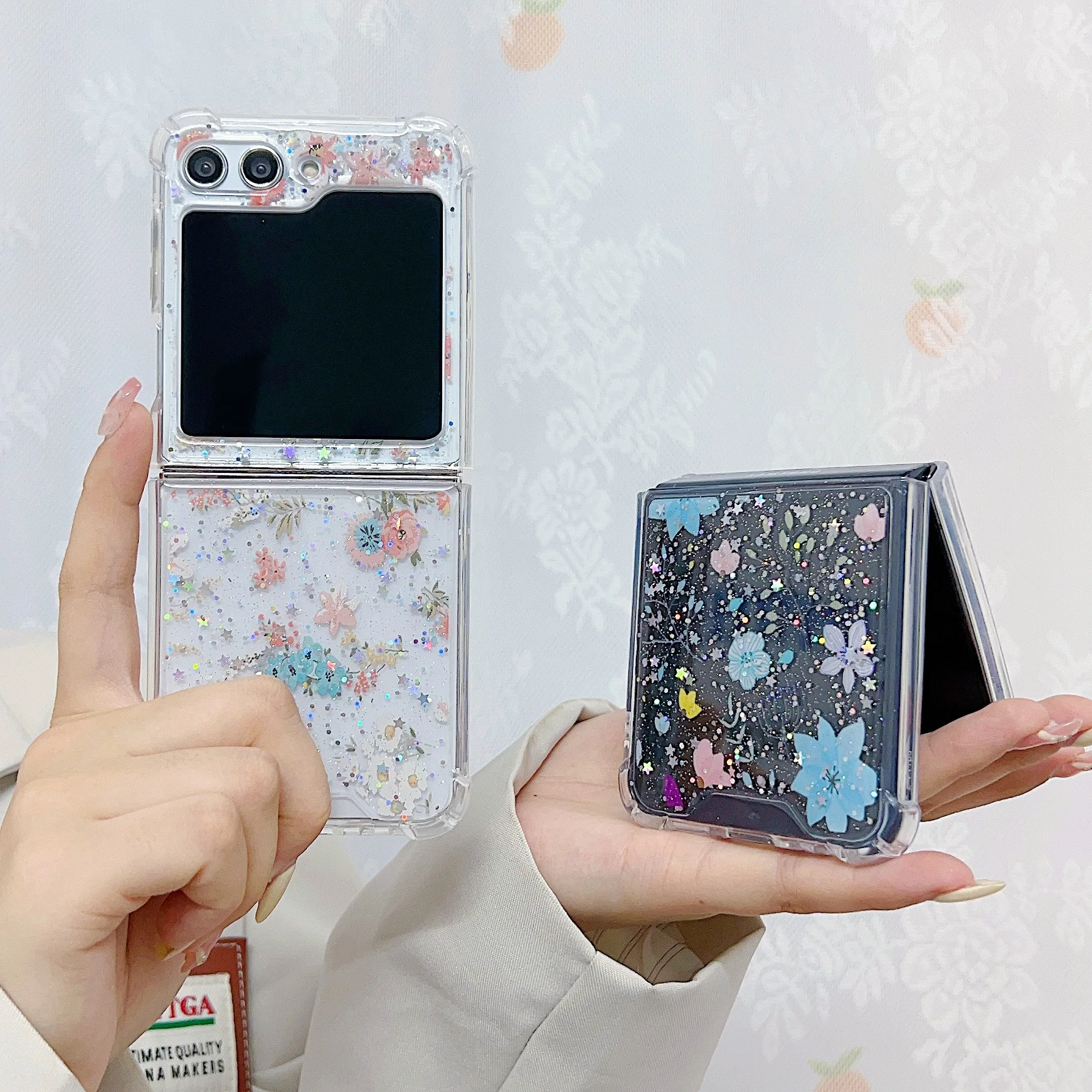 Luxury Dried Real Flower Bling Glitter Case for Samsung Galaxy Z Flip 5 Flip5 5G Shockproof Hard Plastic Transparent Clear Cover