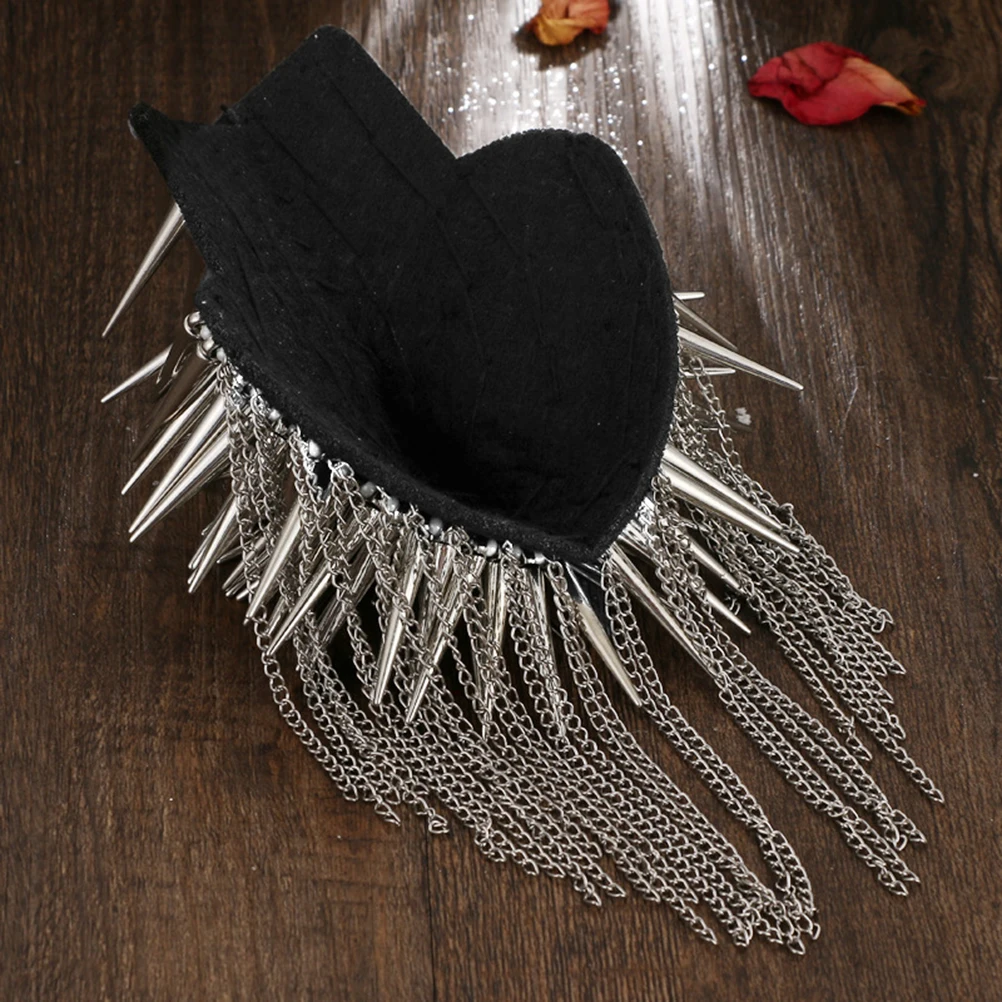 

1Pair Tassel Rivet Shoulder Board Exquisite Detail Durable Alloy Men Women Fashion Clothing Decoration Shoulder Board Tassel