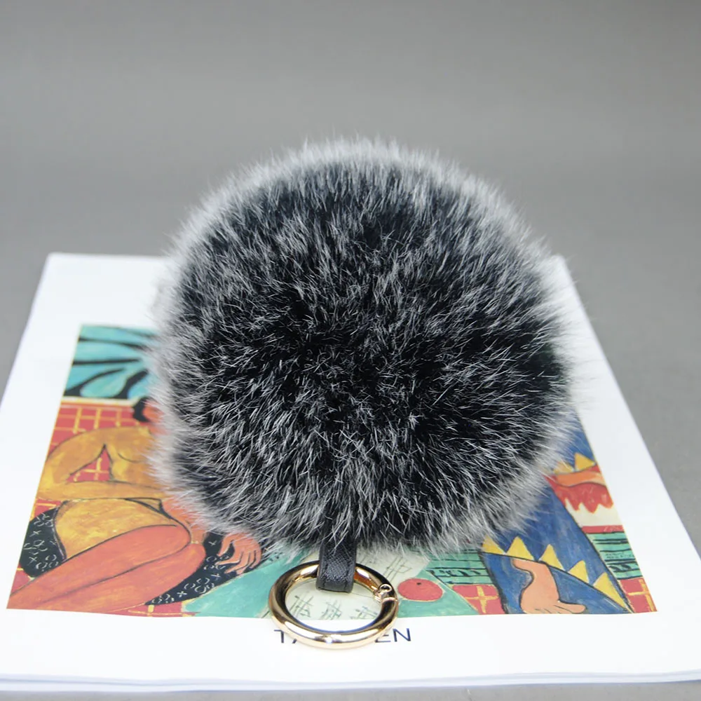 Large Soft Real Fox Fur Ball Luxury y2k Accessories For Key Fobs Strap Ring Keychains Women Men Bags Car Keys Decoration Gift