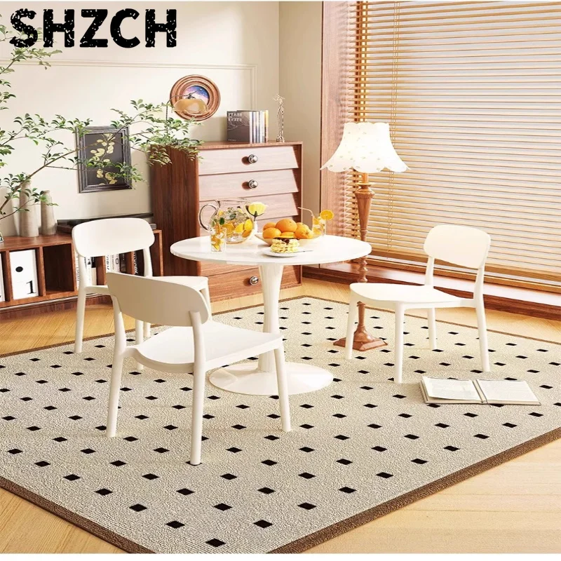 Minimalist White Round Coffee Table for Living Room, Bistro Table with Tulip Base, Compact Furniture in Eu Style