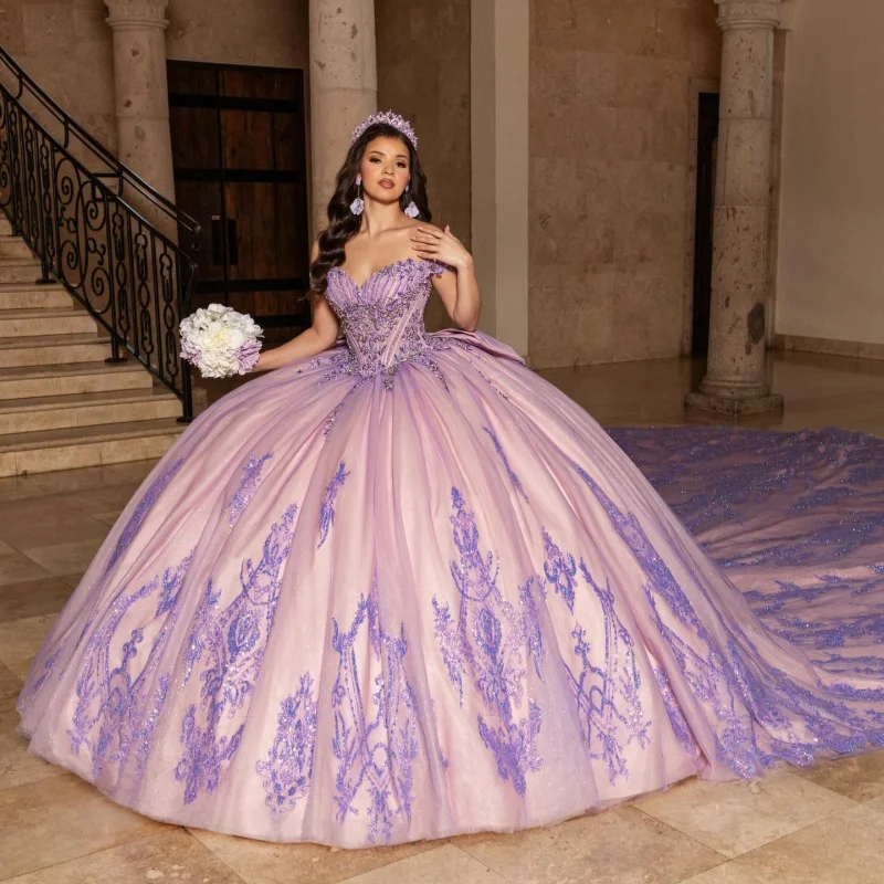 

Lavender Quinceanera Dresses Off the Shoulder Glitter Crystal Decal Long tail Bow Vestido De 15 Quinceanera Customize
