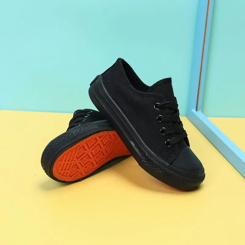 

Kids Canvas Shoes Low Cut Lace Up Spring Summer Sneakers for Boys Girls Black White All Black Parent Child School Footwear​