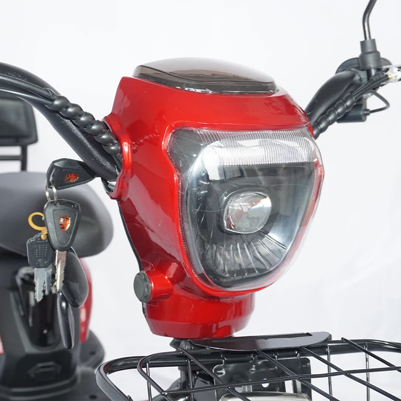 

Golden Eagle electric motorcycle headlight accessories are suitable for electric scooter headlights