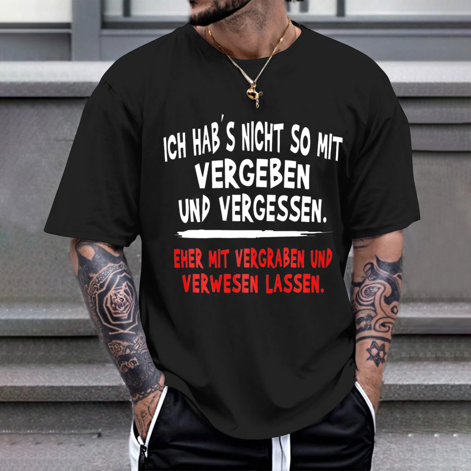 Herren-T-Shirt mit Aufschrift „Ich habe nicht so einfach vergessen und vergönnet gehalten, was ich vergessen habe“ – perfekt für Freizeitkleidung, Partys und Karneval-Outfits.