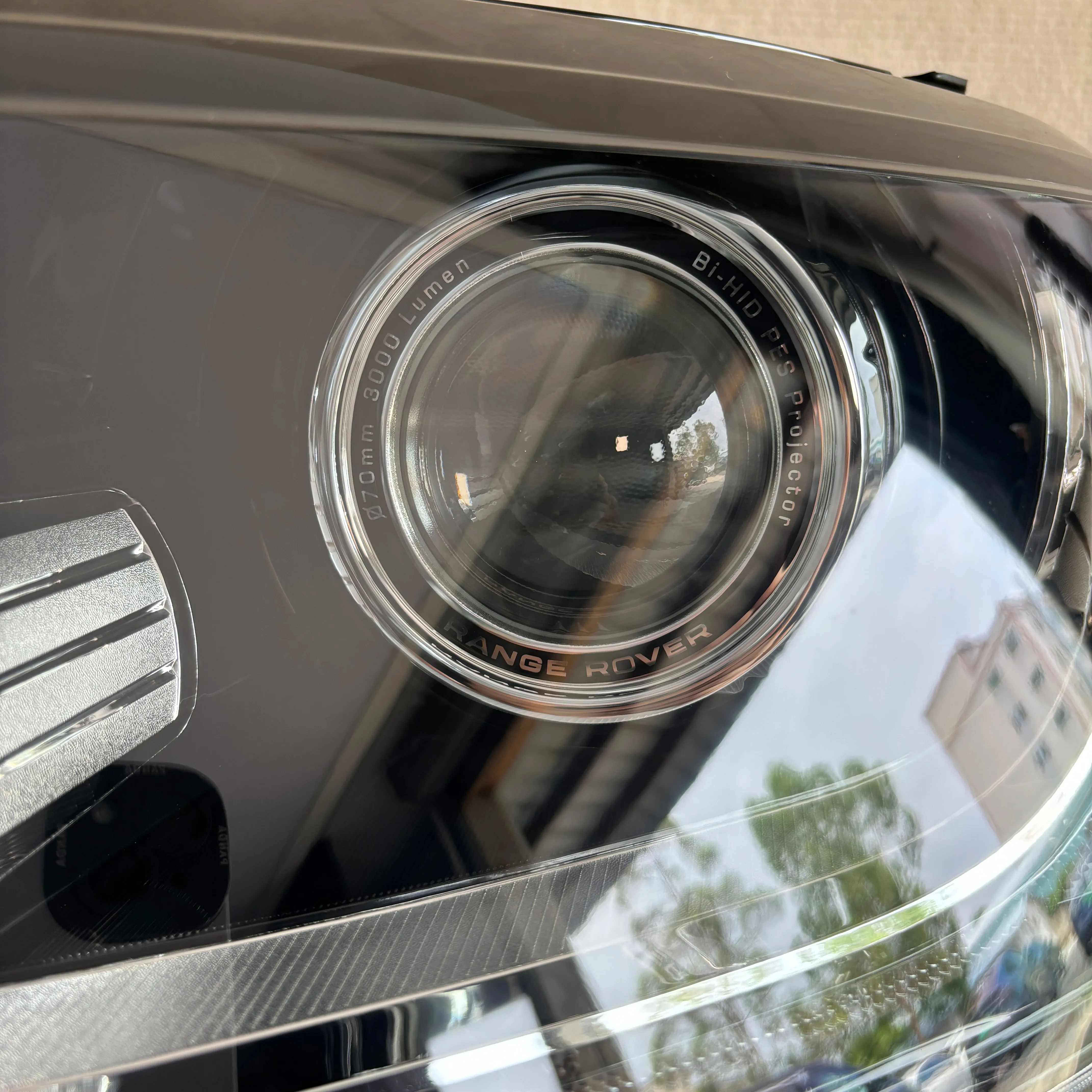 

2025Original Quality Land Rover Range Rover Headlights for 2014-2017 Models Original Car Replacement Halogen Headlights