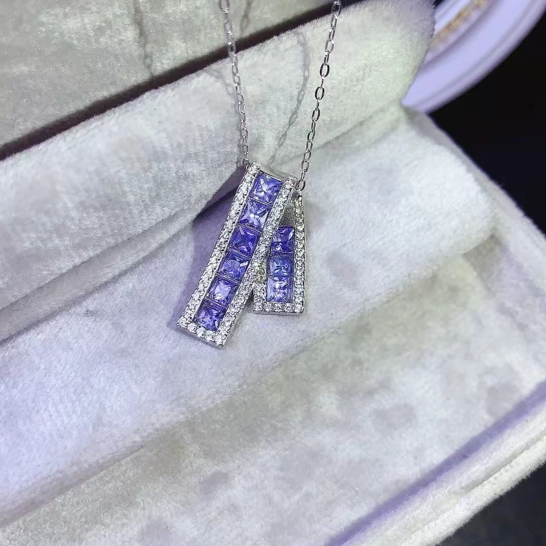 

KJJEAXCMY High quality Simple Natural Tanzanite Pendant S925 Silver Inlaid Simple Palace High-End Design Women's Jewelry
