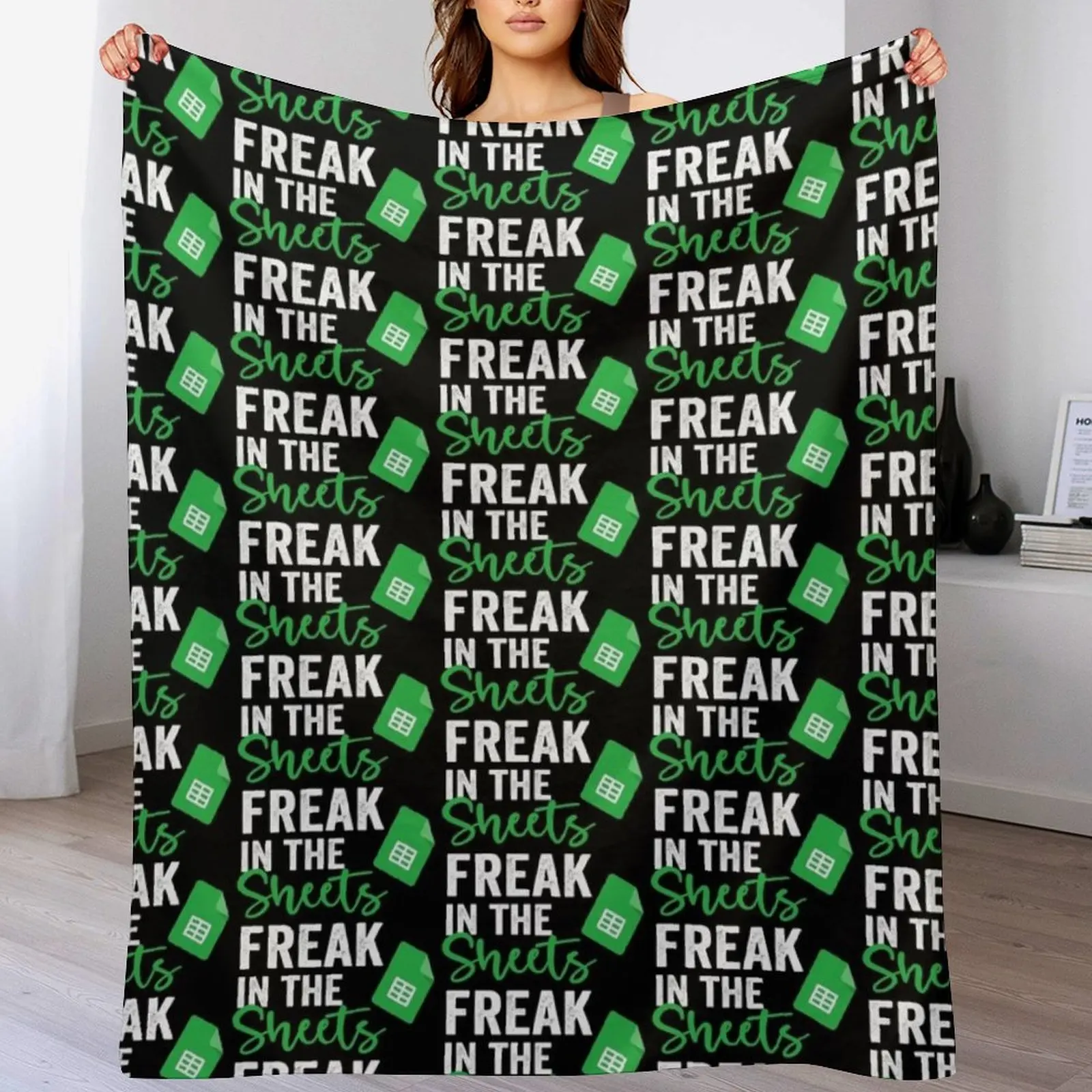 FREAK IN THE SHEETS Throw Blanket For Decorative Sofa anime Blankets