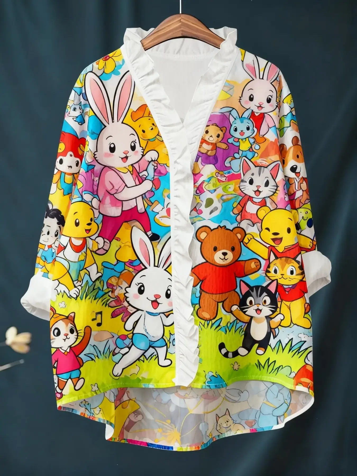 

2026 women's long sleeved lace shirt with exquisite retro floral pattern design, Provide mint green and colorful patterns