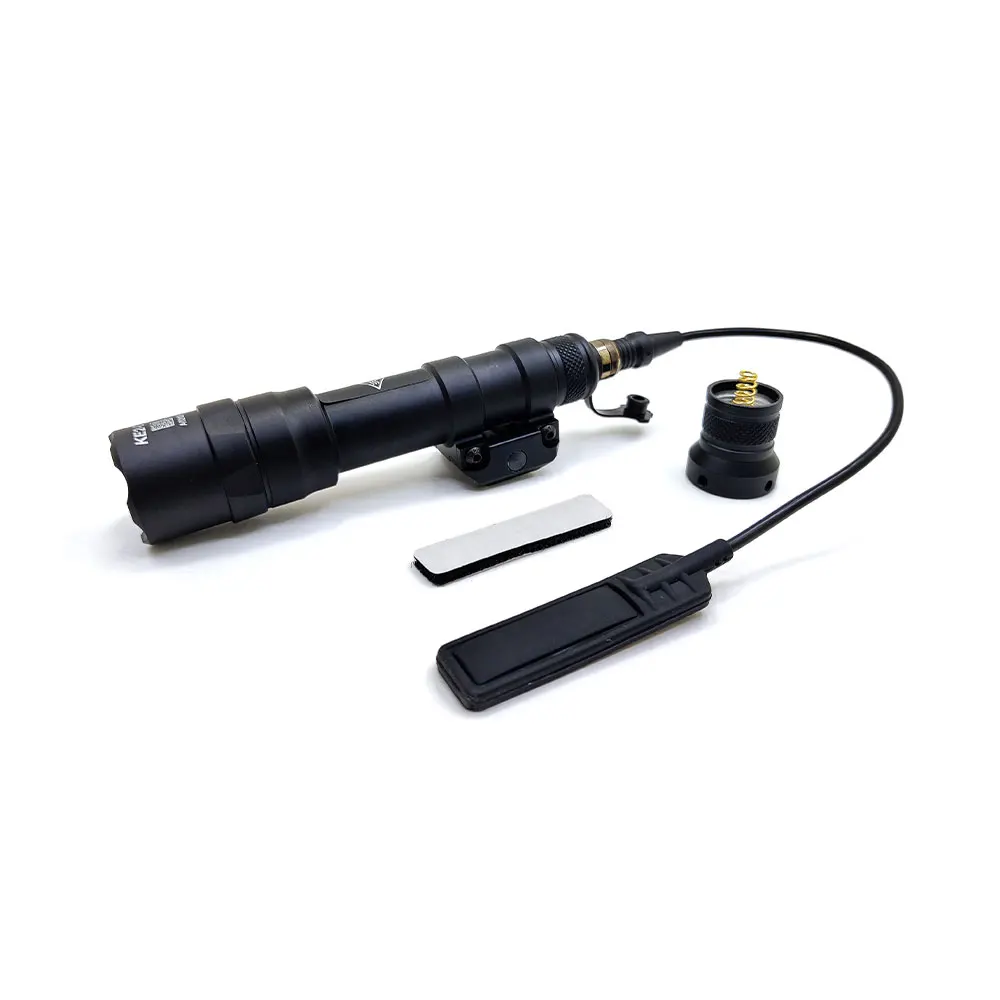 Lanterna tática SOTAC M600DF de alto lúmen1300 Scout Light com interruptor de pressão remoto para trilho de caça