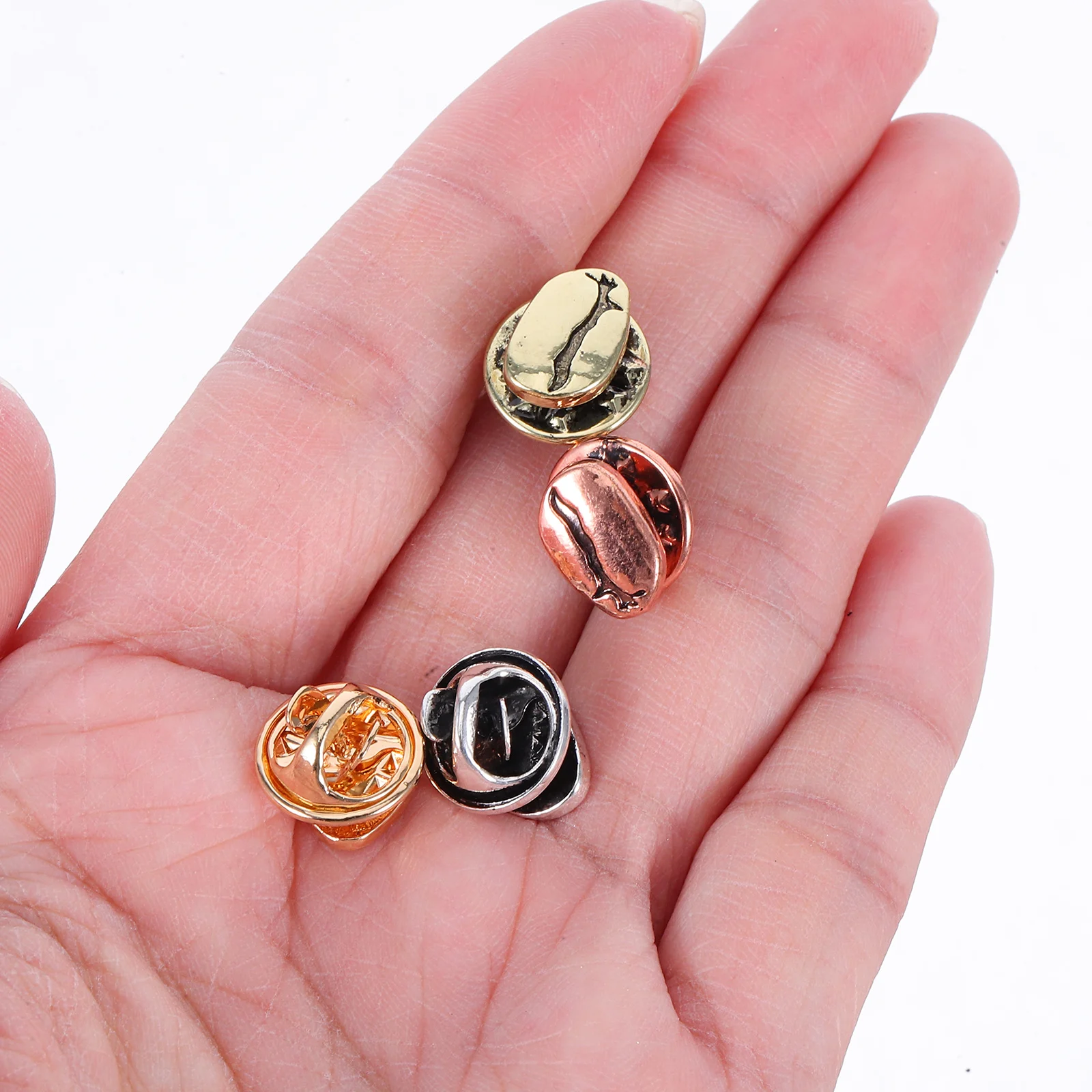 

4pcs Coffee Bean Brooch Alloy Pin Creative Breastpin For Women Fashion Jewelry Gift Wedding Party Daily Wear Accessory