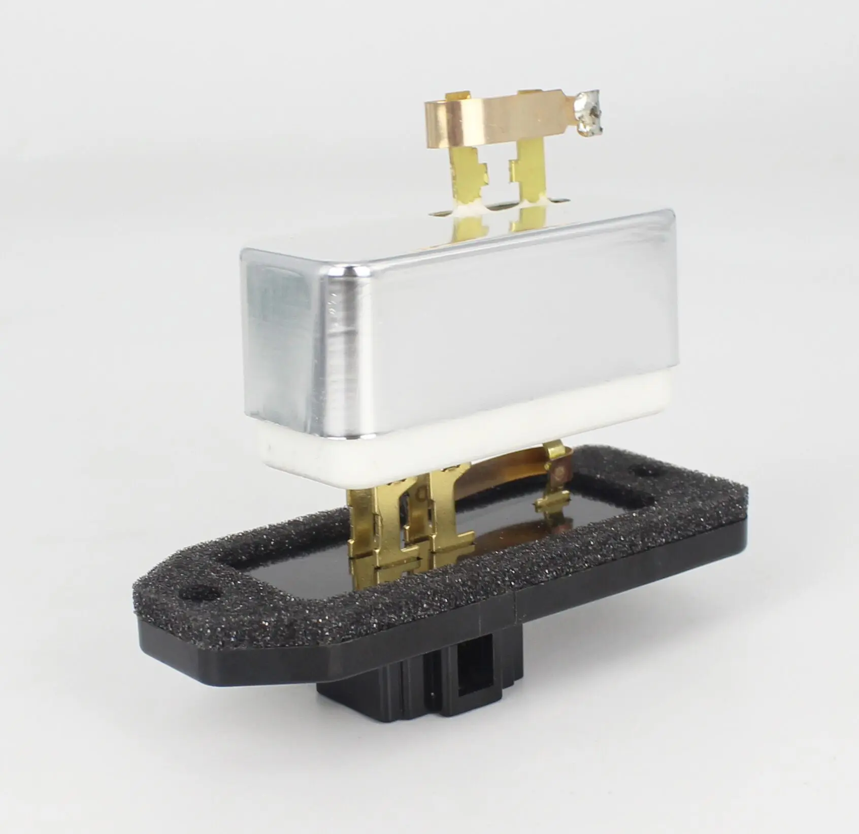 

Blower speed regulating resistor for DODGE RAM 1500 PICKUP 2500 3500 RAM 4000 4500 5500 OEM:5189134AA, 68004539AA