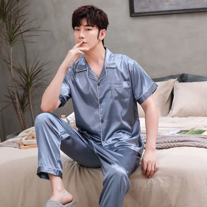 

Summer Men's Pajamas Short-sleeved Cardigan Thin Style High-end Men's Home Clothes Large Size Suit Can Be Worn Outside