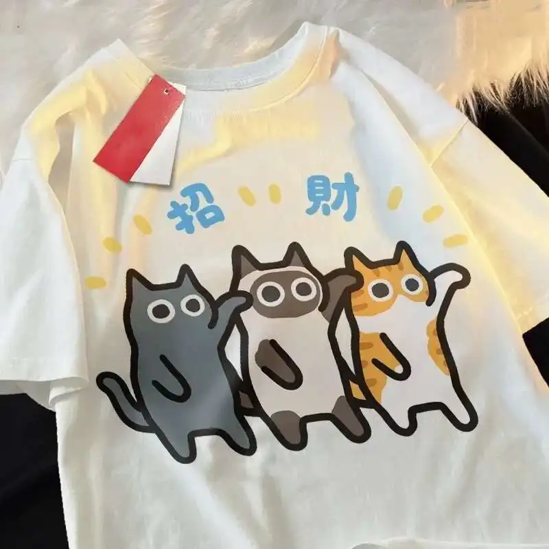 Lucky Cat Print Mens Cotton Tshirt Japanese Fortune Symbol Design Soft Breathable Fabric Streetwear Anime Style Tee Shirt Daily