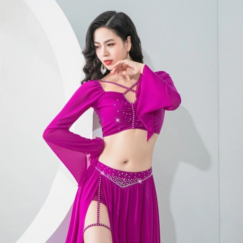 Aangepaste buikdanskostuums 2025, nieuwe oefenjurk, tops en sexy lichte luxe oosterse dansvoorstellingjurk met lange mouwen