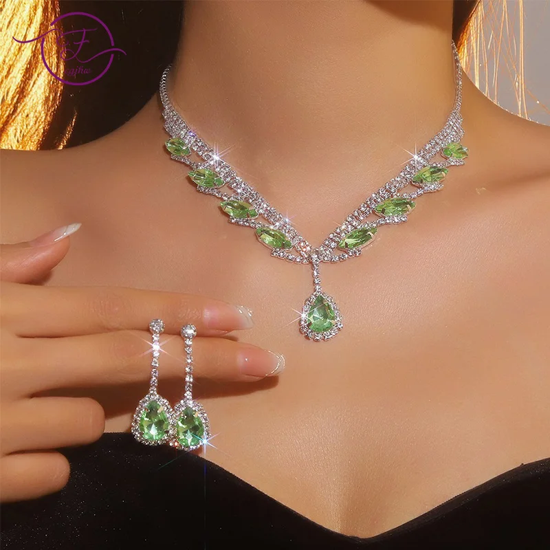 

Luxury Rhinestones Necklace Earrings Set for Women Sparkling Water Drop Pendant Dinner Party Elegant Jewelry Wedding Bridal Set